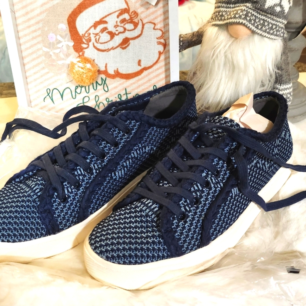 Sam Edelman "unisex" blue braided/weaved tennis shoes (flats) NWT sz. 8